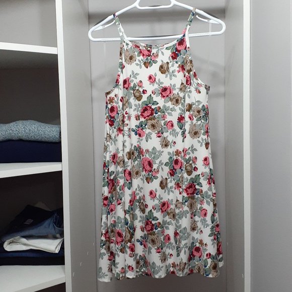 Loose and comfortable sleeveless dress - Picture 1 of 2